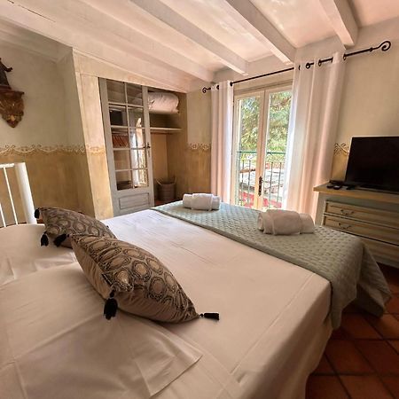 Villa Antonia Calvi  Extérieur photo