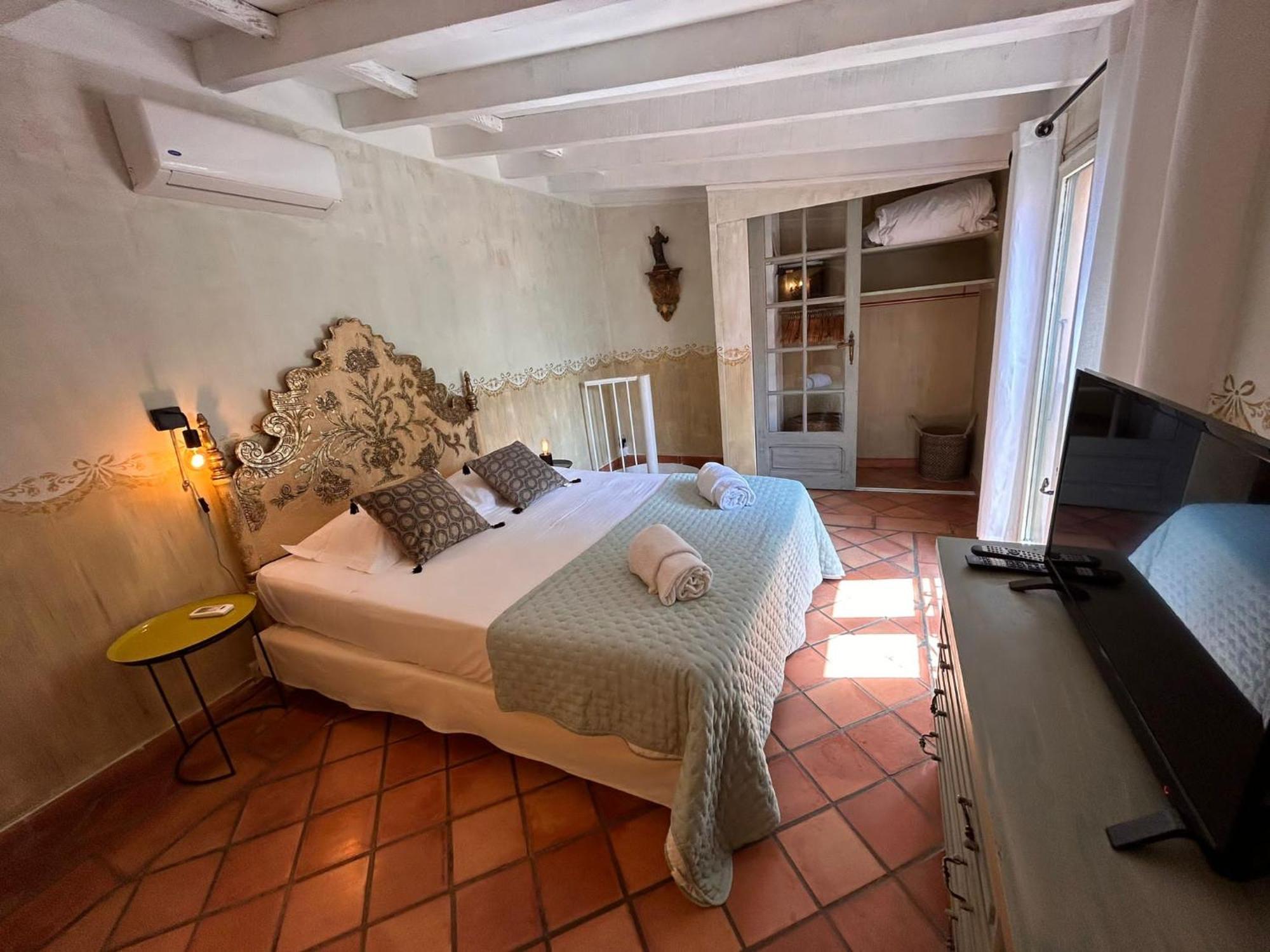 Villa Antonia Calvi  Extérieur photo
